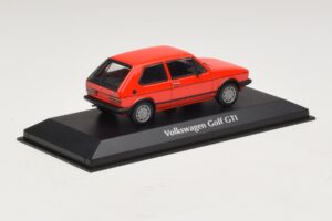 Volkswagen Golf GTI Mk1 レッド Maxichamps 1:43 940055170 メタル - 画像 2/4
