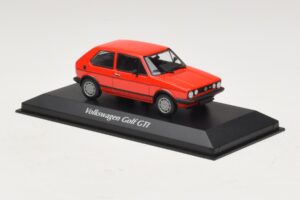 Volkswagen Golf GTI Mk1 レッド Maxichamps 1:43 940055170 メタル - 画像 3/4
