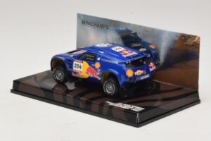 Volkswagen Race Touareg Red Bull #204 J. Kleinschmidt / F. Pons Dakar Rally 2005 Minichamps 1:43 436045304 メタル - 画像 3/5