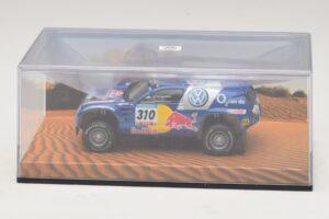 Volkswagen Race Touareg Red Bull #310 ディーラーエディション 2005 Minichamps 1:43 7LO099400PD310 メタル - 画像 4/5