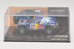 Volkswagen Race Touareg Red Bull #310 J. Kleinschmidt / F. Pons Dakar Rally 2005 Minichamps 1:43 436055310 メタル - 画像 4/5