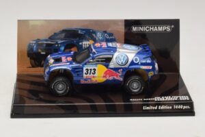 Volkswagen Race Touareg Red Bull #313 J. Kankkunen / J. Repo Dakar Rally 2005 Minichamps 1:43 436055313 メタル