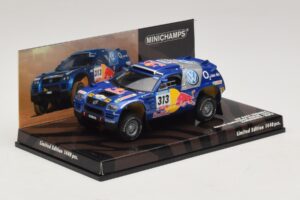 Volkswagen Race Touareg Red Bull #313 J. Kankkunen / J. Repo Dakar Rally 2005 Minichamps 1:43 436055313 メタル - 画像 2/5