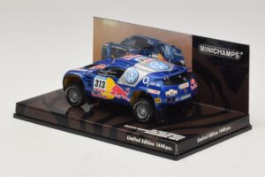 Volkswagen Race Touareg Red Bull #313 J. Kankkunen / J. Repo Dakar Rally 2005 Minichamps 1:43 436055313 メタル - 画像 3/5