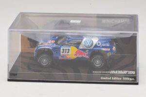 Volkswagen Race Touareg Red Bull #313 J. Kankkunen / J. Repo Dakar Rally 2005 Minichamps 1:43 436055313 メタル - 画像 4/5