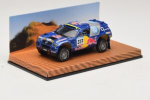 Volkswagen Race Touareg Red Bull #317 ディーラーエディション 2005 Minichamps 1:43 7LO099400PD317 メタル - 画像 2/5