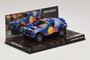 Volkswagen Race Touareg Red Bull Presentation Essen Motor Show 2004 Minichamps 1:43 436045300 メタル - 画像 2/5