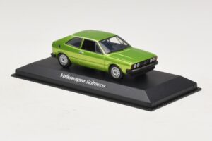 Volkswagen Scirocco Mk1 グリーンメタリック Maxichamps 1:43 940050420 メタル - 画像 3/4