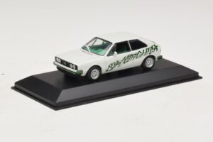 Volkswagen Scirocco Mk1 Streetfighter ホワイト Minichamps 1:43 430050424 メタル - 画像 2/4