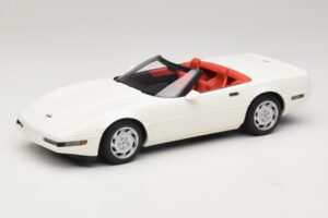 Chevrolet Corvette C4 コンバーチブル Arctic White GT Spirit 1:18 Chevrolet Corvette C4 コンバーチブル Arctic White GT Spirit 1:18 GT580 レジン