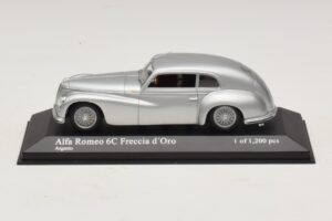 Alfa Romeo 6C 2500 Freccia d'Oro シルバー Minichamps 1:43 400120480 メタル