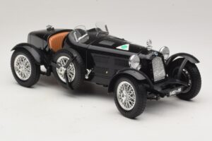 Alfa Romeo 8C Monza ブラック Bburago 1:18 3014-P1 メタル - 画像 4/6