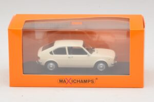 Alfa Romeo Alfasud ホワイト Maxichamps 1:43 940120101 メタル - 画像 5/5