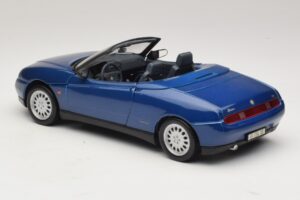 Alfa Romeo Spider 916 ブルー Maisto 1:18 31831 メタル - 画像 7/8