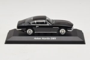 Aston Martin DBS ブラック Maxichamps 1:43 940137601 Diecast