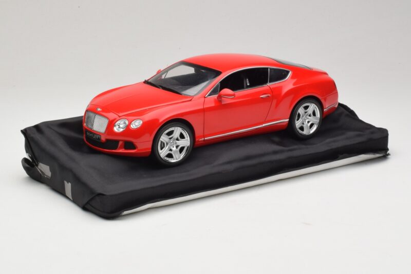 Bentley Continental GT オレンジ Minichamps 1:18 100139922-P1 メタル