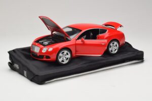 Bentley Continental GT オレンジ Minichamps 1:18 100139922-P1 メタル - 画像 2/8