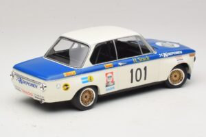 BMW 2002 #101 Koepchen H-J. Stuck Internationales ADAC 500km Eifelpokalrennen 1971 Minichamps 1:18 155702701 Diecast - 画像 2/6