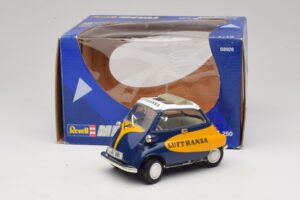 BMW Isetta 250 Lufthansa Revell 1:18 08926 メタル - 画像 8/8