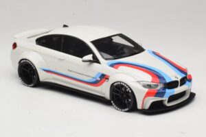BMW M4 F82 Liberty Walk 交換用ボックス GT Spirit 1:18 GT067-R1 レジン - 画像 4/6