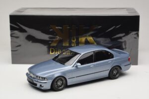 BMW M5 E39 Silverstone Blue Metallic KK-Scale 1:18 KKDC181622 メタル - 画像 6/6