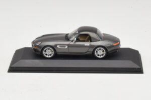 BMW Z8 E52 Hardtop グレー Minichamps 1:43 BMW Z8 E52 Hardtop グレー Minichamps 1:43 BMW022 Diecast