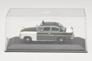 Borgward Isabella Polizei Frankfurt Minichamps 1:43 400096090 メタル - 画像 4/5