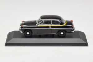 Borgward Isabella タクシー ブラック Minichamps 1:43 400096095 メタル