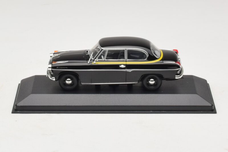 Borgward Isabella タクシー ブラック Minichamps 1:43 400096095 メタル