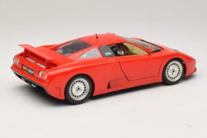 Bugatti EB110 レッド Bburago 1:18 3055-P1 メタル - 画像 3/8