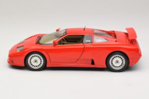 Bugatti EB110 レッド Bburago 1:18 3055-P1 メタル - 画像 4/8
