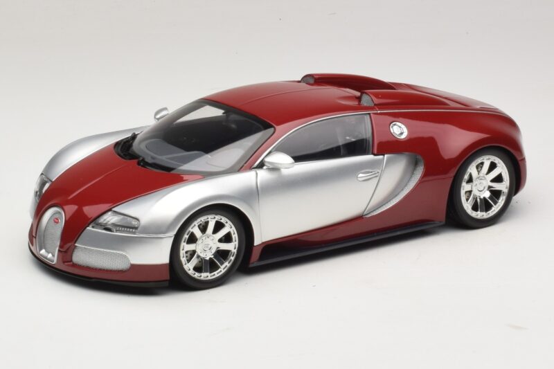 Bugatti Veyron Centenaire Edition Chrome Red Minichamps 1:18 100110851 メタル