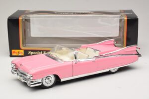Cadillac Eldorado Biarritz ピンク Maisto 1:18 31813-P1 メタル - 画像 8/8