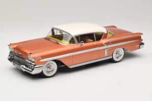 Chevrolet Bel Air Impala Coupe カッパー&クリーム KK-Scale 1:18 KKDC181591 メタル