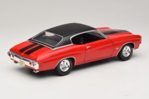 Chevrolet Chevelle SS454 レッド Maisto 1:18 31890-P1 メタル - 画像 3/8