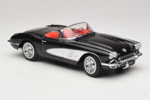 Chevrolet Corvette C1 Tuxedo Black AUTOart 1:18 71142 Diecast - 画像 6/8