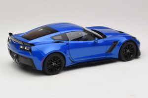 Chevrolet Corvette C7 Z06 Laguna Blue Tintcoat AUTOart 1:18 71265 コンポジット - 画像 3/8