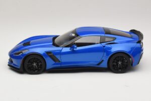 Chevrolet Corvette C7 Z06 Laguna Blue Tintcoat AUTOart 1:18 71265 コンポジット - 画像 4/8