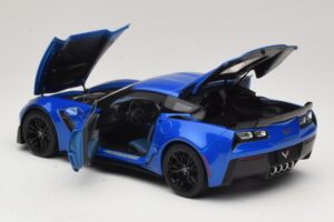 Chevrolet Corvette C7 Z06 Laguna Blue Tintcoat AUTOart 1:18 71265 コンポジット - 画像 5/8