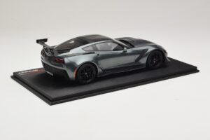 Chevrolet Corvette C7 ZR-1 Shadow Grey Metallic TopSpeed 1:18 TS0148 レジン - 画像 2/6