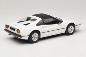Ferrari 308 GTS ホワイト MCG 1:18 MCG18664 メタル - 画像 2/6