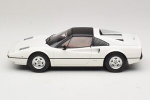 Ferrari 308 GTS ホワイト MCG 1:18 MCG18664 メタル - 画像 3/6