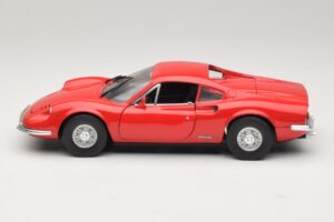 Ferrari Dino 246 レッド Majorette 1:18 5271 メタル - 画像 4/8