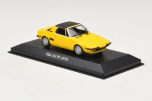 Fiat X1/9 イエロー Maxichamps 1:43 940121660 メタル - 画像 3/5