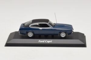 Ford Capri II ダークブルー Maxichamps 1:43 Ford Capri II ダークブルー Maxichamps 1:43 940081201 Diecast