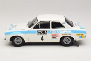 Ford Escort Mk1 RS1600 #4 R. Clark / T. Mason Winners RAC Rally 1972 Minichamps 1:18 100728104 メタル - 画像 4/8