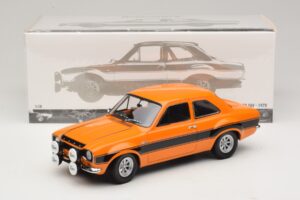 Ford Escort Mk1 RS1600 AVO オレンジ ブラックストライプ Minichamps 1:18 100688104 メタル - 画像 8/8