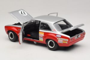 Ford Escort Mk1 TC #17 Stewart / C. Craft RAC Tourist Trophy Silverstone 1970 Minichamps 1:18 100708117 メタル - 画像 5/8