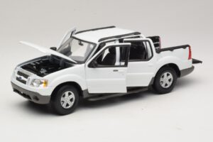 Ford Explorer Sport Trac ホワイト Maisto 1:18 36891 メタル - 画像 2/8