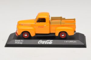 Ford F1 Coca-Cola Minichamps 1:43 400082062 メタル